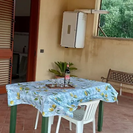 Casa Nino Holiday home *